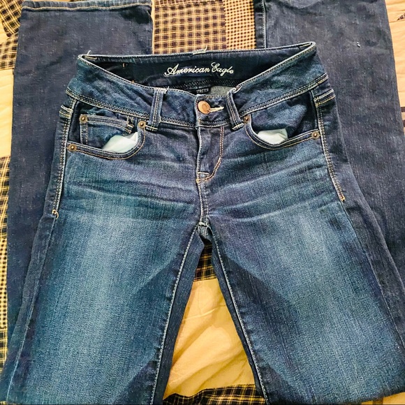 Two American Eagle Slim Boot Jeans Size0 - Picture 4 of 8